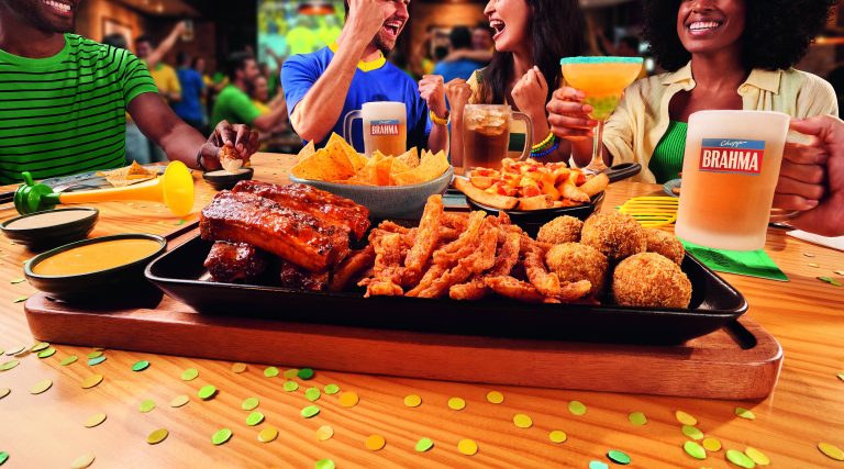Campanha do Outback para a Copa do Mundo tem rodízio por 3 horas e partidas na TV