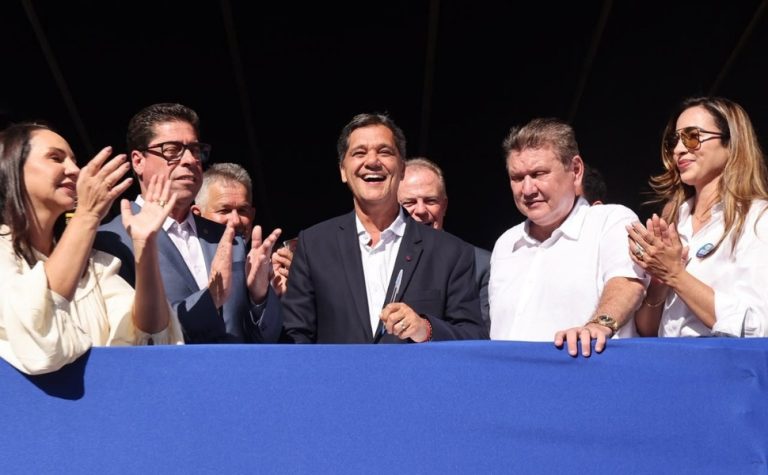 Cariacica investe R$ 50 milhões em escolas e infraestrutura de ruas
