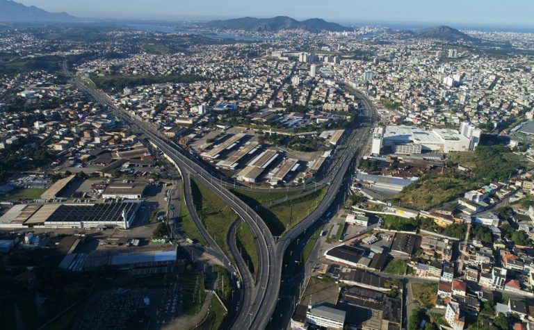 Corredor logístico impulsiona economia de Cariacica