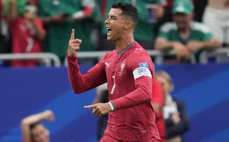 Cristiano Ronaldo celebra recordes com Portugal: ‘Disseram que estava aposentado’
