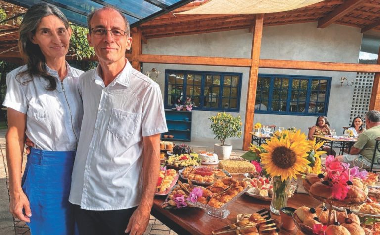 De pesqueiro a café rural com campo de girassóis: a Capital do Pastel Ibiraçu