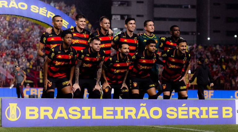 É possível ser competitivo sem elenco de grife? O Sport mostra que sim