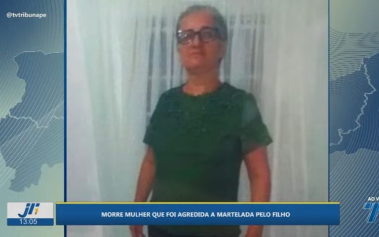 Família acusa pai de omissão após morte de mulher martelada pelo filho