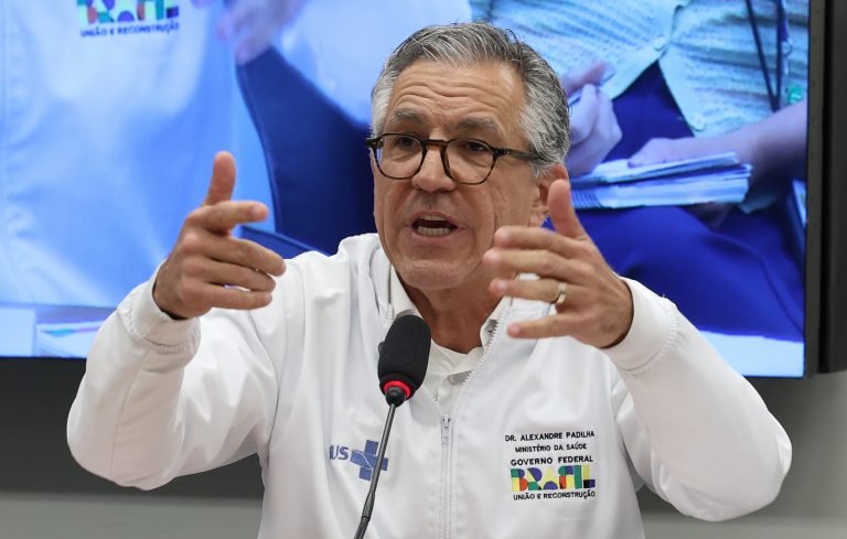 Governo federal iniciará testes clínicos para adotar canetas emagrecedoras no SUS