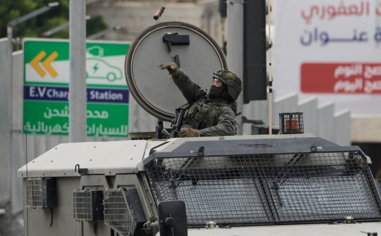 Israel e Irã rompem trégua após dois meses e voltam a trocar fogo