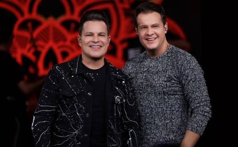 João Neto e Frederico em show de graça hoje
