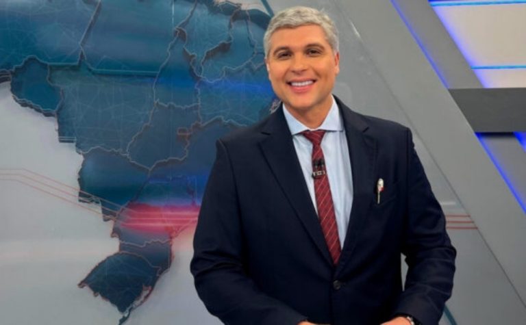 Joel Datena volta à Band e dá detalhes da cirurgia após sangramento na medula