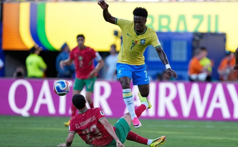 Jogada de Vinicius Junior evita derrota do Brasil para Marrocos em estreia na Copa