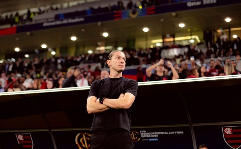 Monaco está disposto a pagar multas de até R$ 160 mil por jogo para ter Filipe Luís