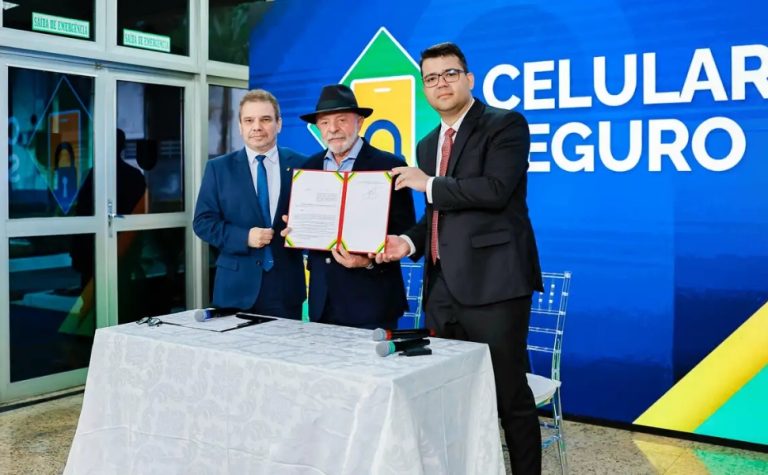 Lula cria plataforma para coibir roubos de celulares e vendas ilegais