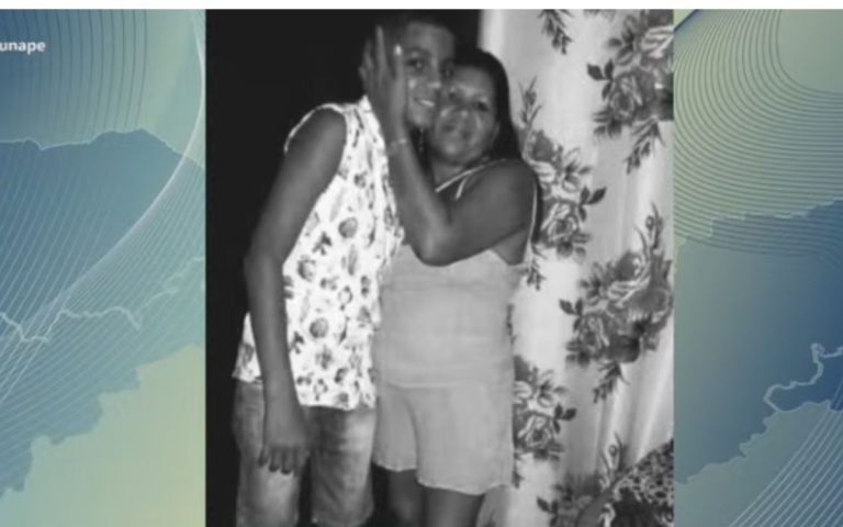 Mãe morre ao tentar salvar filho de execução dentro de casa em Abreu e Lima