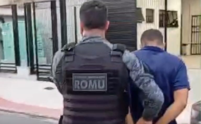 Motorista de app é preso em Vitória por mandado de tráfico