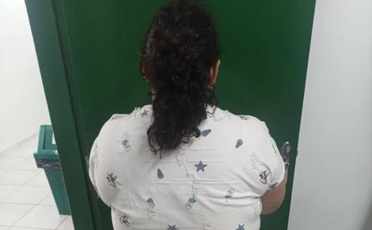 Mulher de 37 anos é presa após fingir ter 12 e enganar família em SC