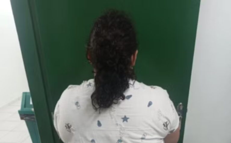 Mulher que fingia ser criança em SC fará exame de sanidade mental nesta sexta