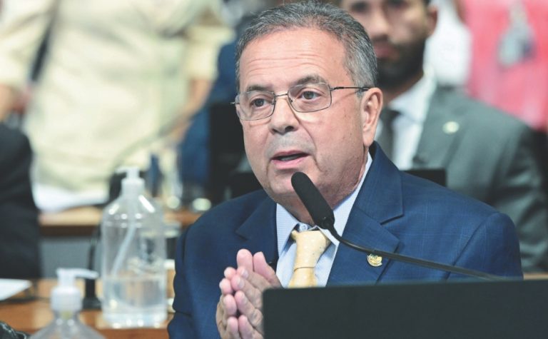 Nova PEC pode permitir que trabalhador escolha entre CLT e regime flexível