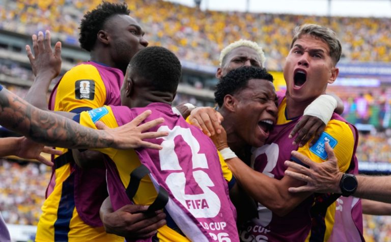 Plata promete Equador ‘com fome’ após vitória e garante: ‘Vamos dar a vida”