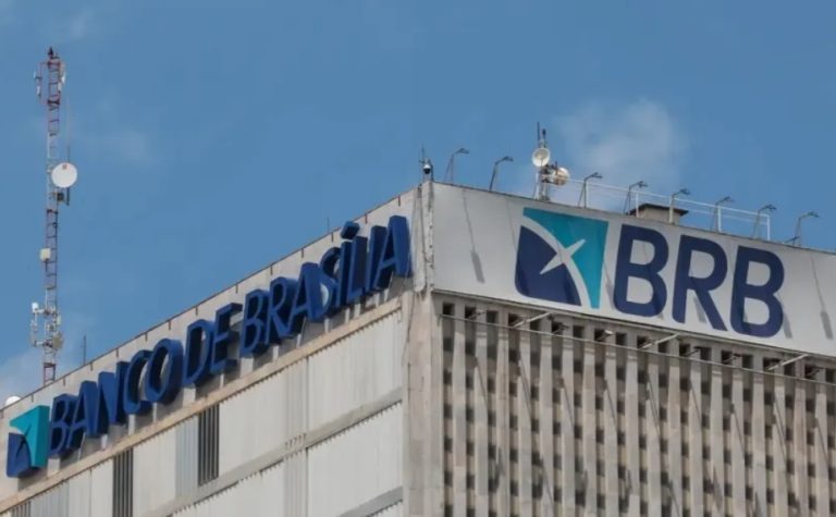 Polícia prende servidores de banco por golpe contra mais de 3.500 aposentados
