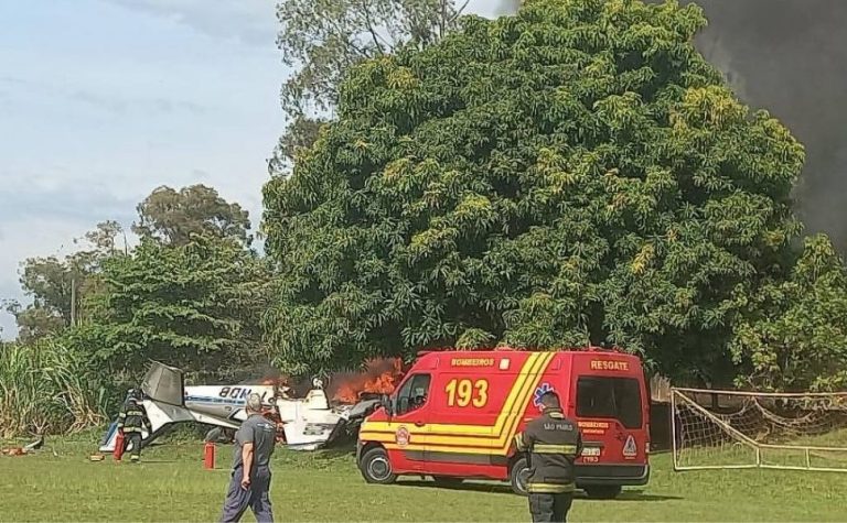 Queda de avião mata duas pessoas e deixa um ferido em SP