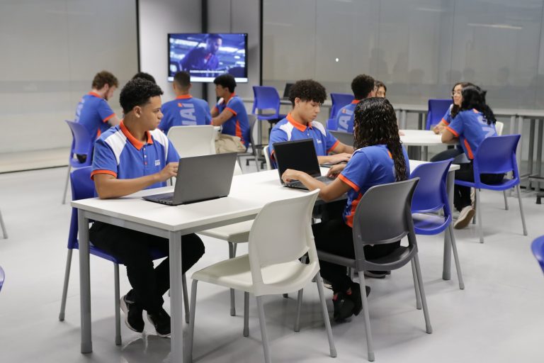 Senai ES forma técnicos com 91% de empregabilidade no ES