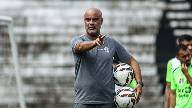 Série C: Cristian de Souza soma 80% e dez jogos invicto