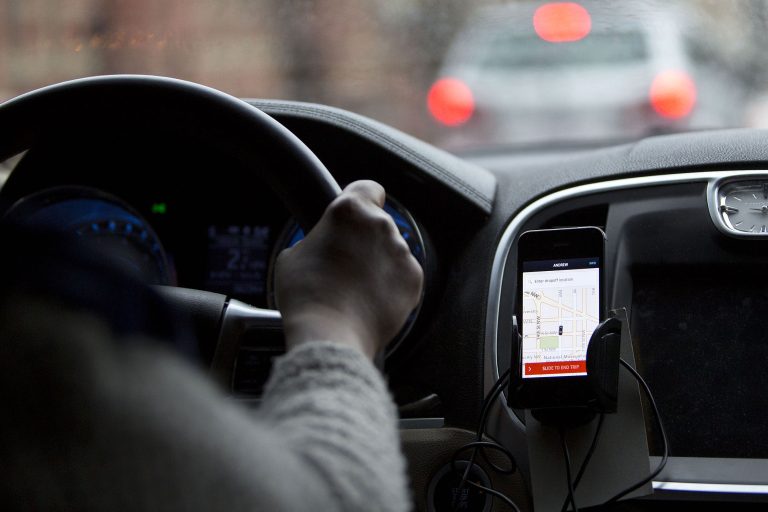 Uber atualiza lista de carros aceitos no Black e Comfort; veja mudanças para 2027