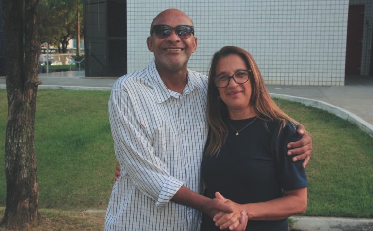 Um presente de amor no Dia dos Namorados: professora vai doar rim para o marido