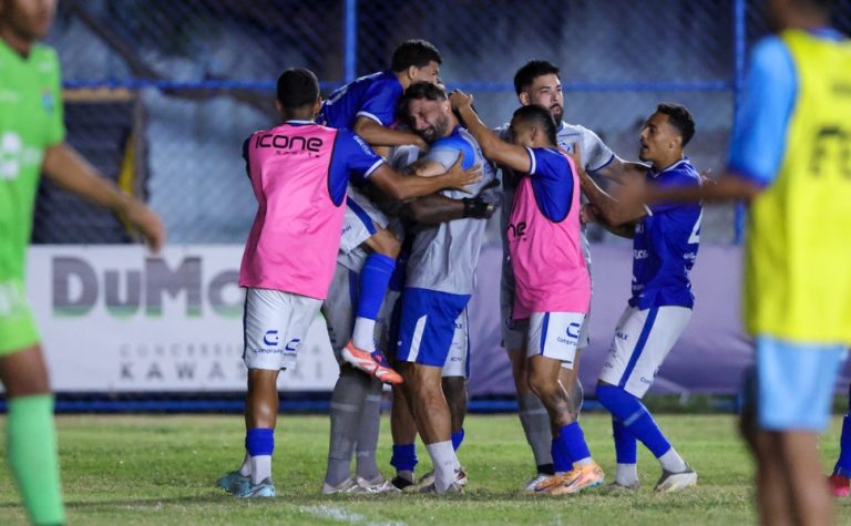 Vitória supera trauma e vai à final da Copa ES