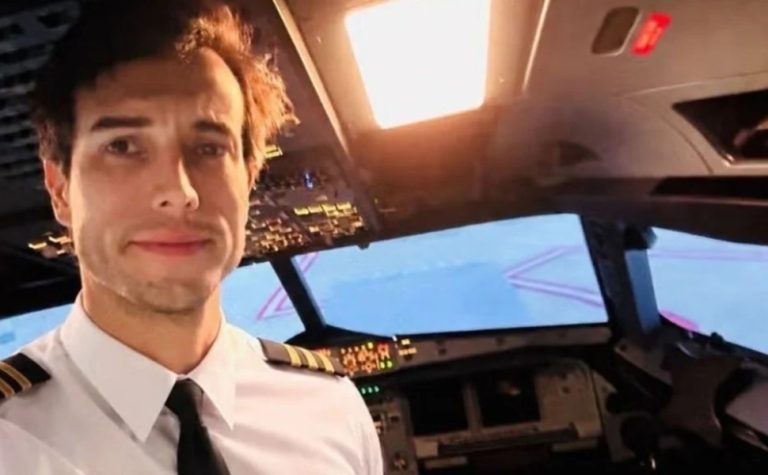 Aluna pousa avião sozinha após instrutor se jogar de aeronave na Argentina