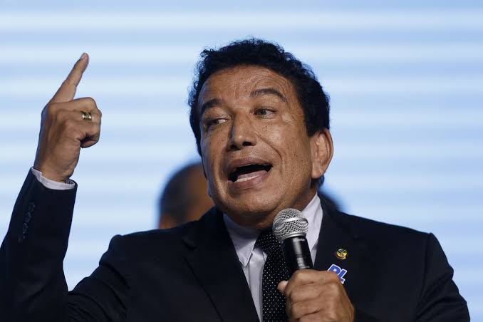 “Avançamos, mas precisamos alinhar discurso”, diz Magno sobre PL e Republicanos