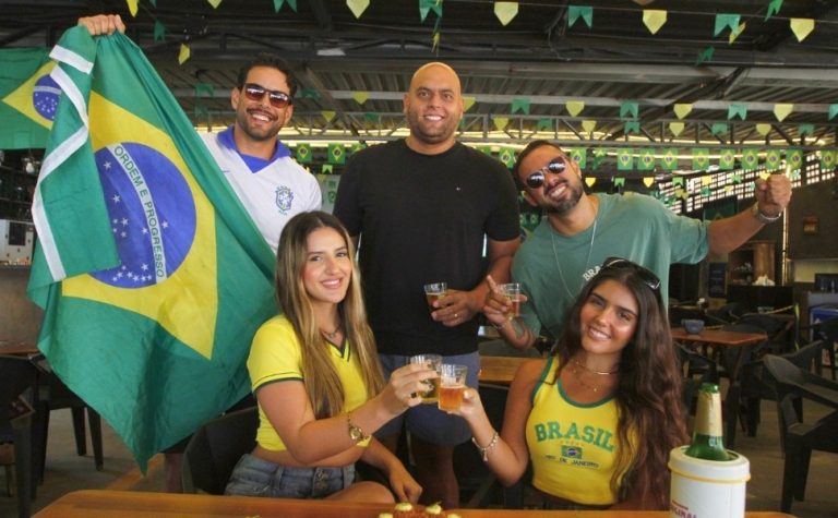 Bares abrem mais cedo para a festa da torcida de Brasil x Noruega