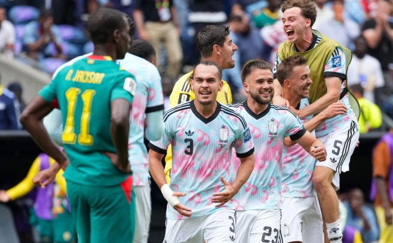 Bélgica repete milagre de 2018, busca virada improvável contra Senegal e avança