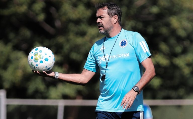 Botafogo encara velho conhecido no Mineirão