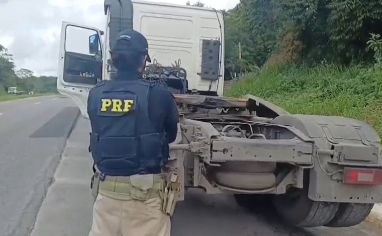 Caminhoneiro bêbado é detido após causar acidente e morte na BR-101, Recife