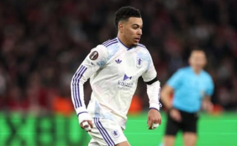 Chelsea paga R$ 800 milhões por meia que disputou a Copa pela Inglaterra