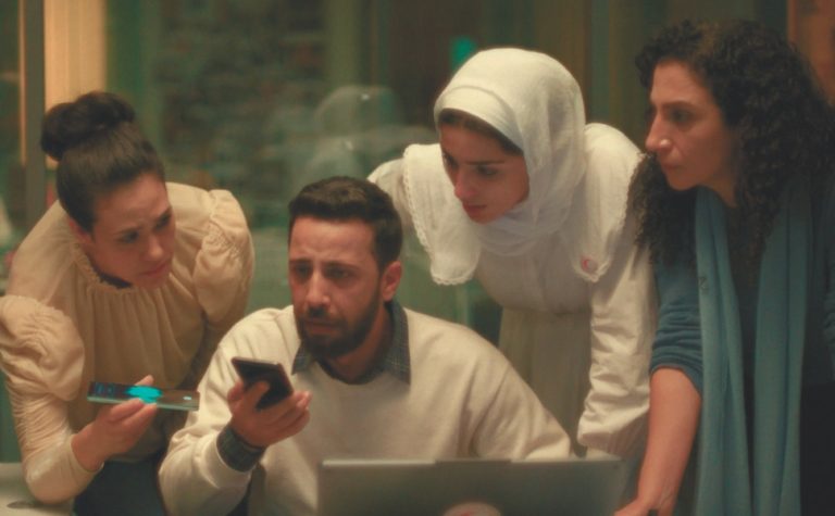 Emoção e dor em drama sobre resgate de menina