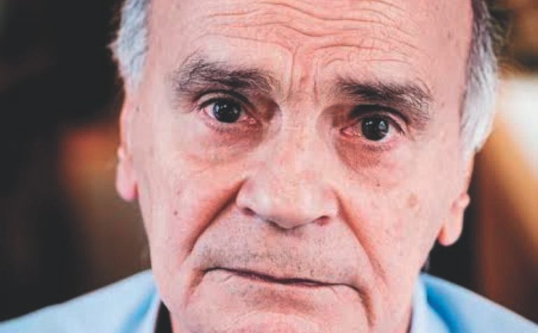 Falsos médicos criados com IA põem saúde de idosos em risco
