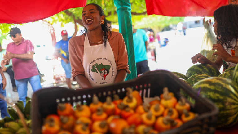 Feira da Reforma Agrária segue até sábado (1) no Recife