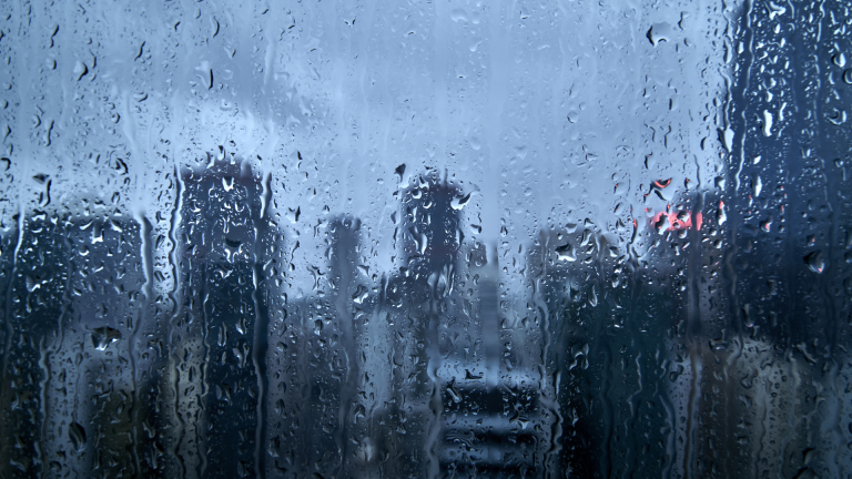Feriado de Nossa Senhora do Carmo deve ser de chuva no Recife