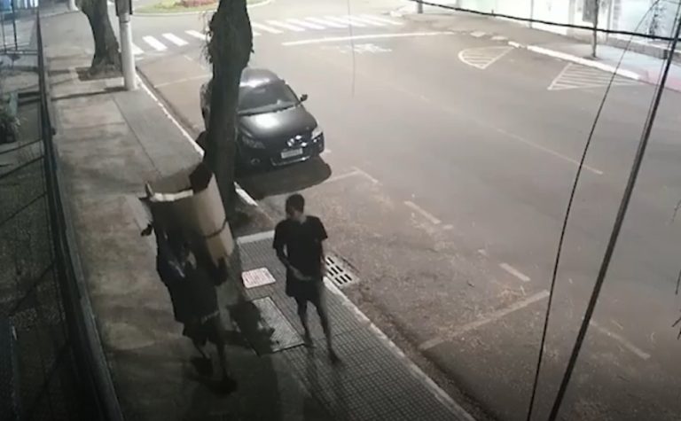 Homem é perseguido e morto a facadas no bairro Santa Lúcia, em Vitória