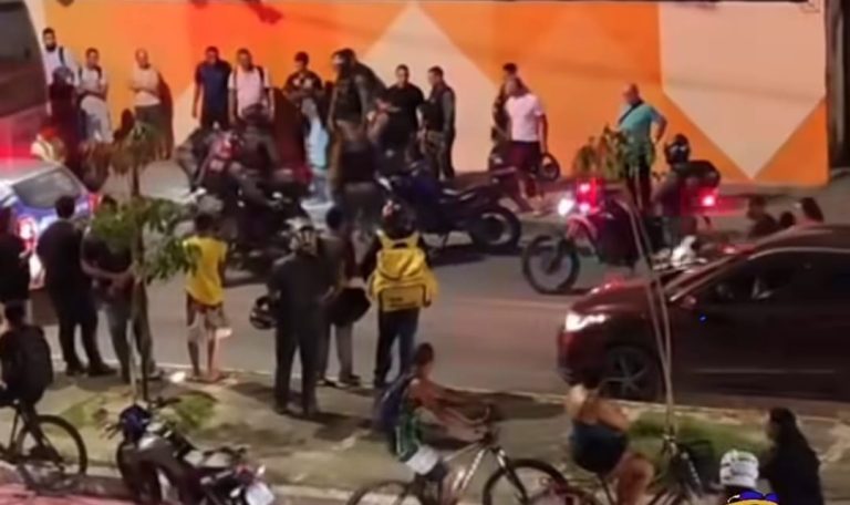 Homem é preso após tentar assaltar ônibus em Candeias