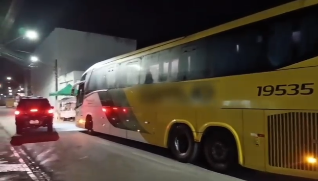 Homem é preso na BR-101 por importunação em ônibus de viagem