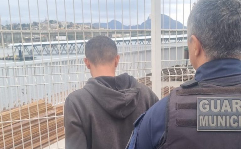 Integrante de facção é preso tentando embarcar para SP na rodoviária de Vitória