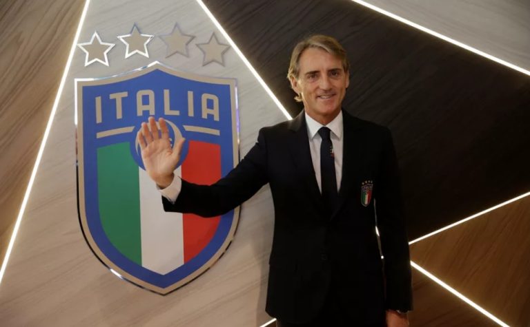 Itália encaminha contratação de Roberto Mancini para assumir seleção
