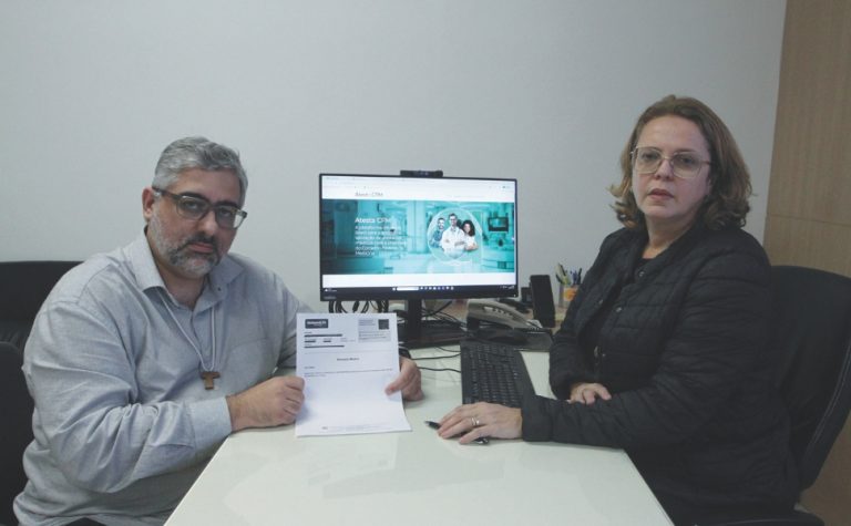 Máfia da falta ao trabalho: atestados falsos vendidos a partir de R$ 29 na internet