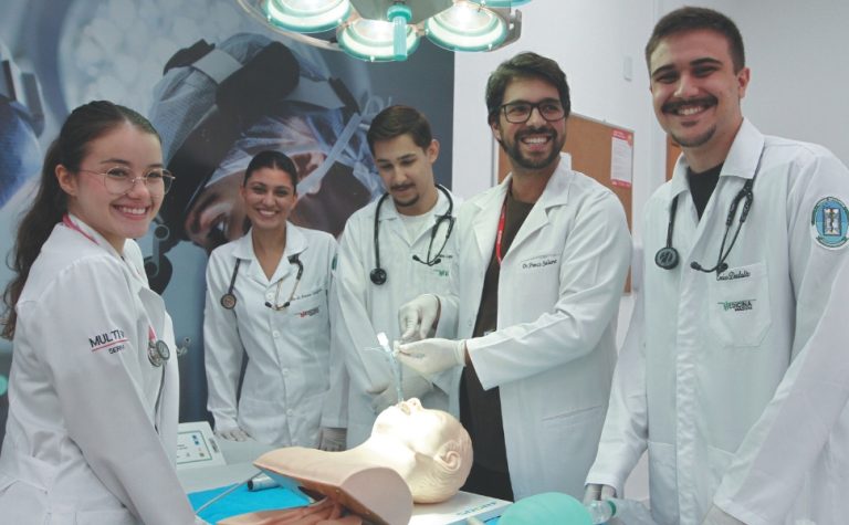 Mais de 700 vagas em cursos de Medicina no ES. Saiba como se inscrever