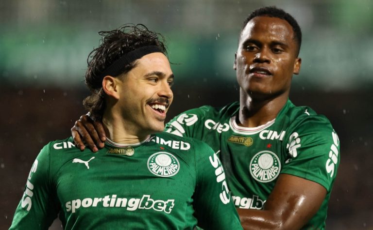 Maurício e Sosa resolvem e garantem vitória do Palmeiras sobre o Coritiba