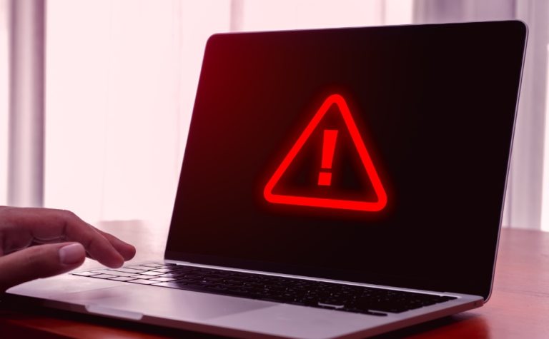 Mil sites falsos são criados para roubar dinheiro de concurseiros