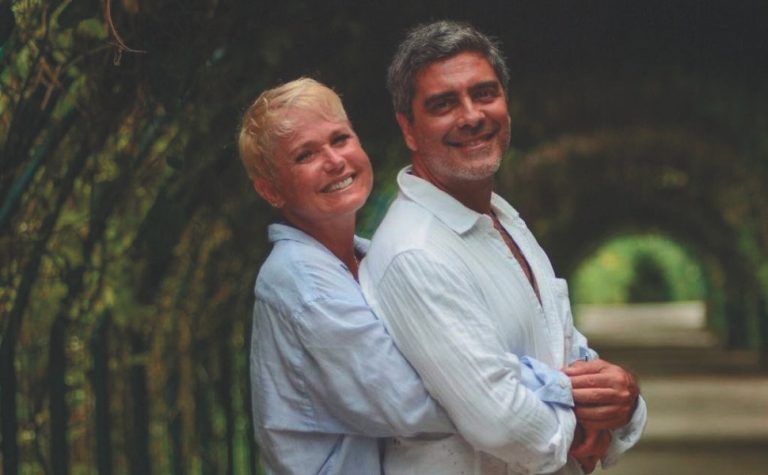 “Minha vida sexual mudou, tenho muito a experimentar e aprender”, diz Xuxa