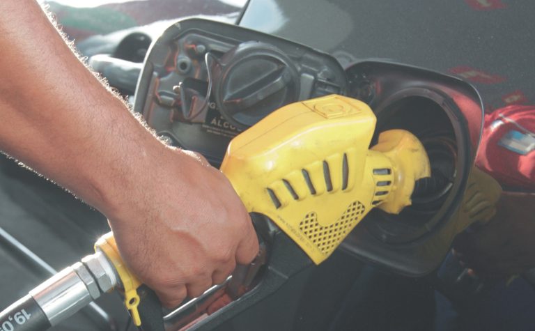 Ministério Público entra na Justiça para barrar a “nova gasolina”
