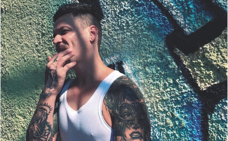 Música de Giu Lenda critica sociedade anestesiada